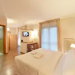 Hotel La Rocca Sport & Benessere 3*