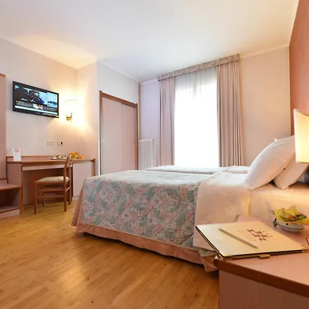 Hotel La Rocca Sport & Benessere Châtillon
