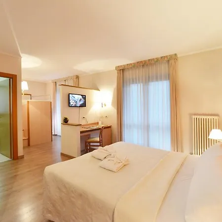 Hotel La Rocca Sport&benessere 3*