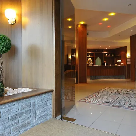 Hotel La Rocca Sport & Benessere Châtillon