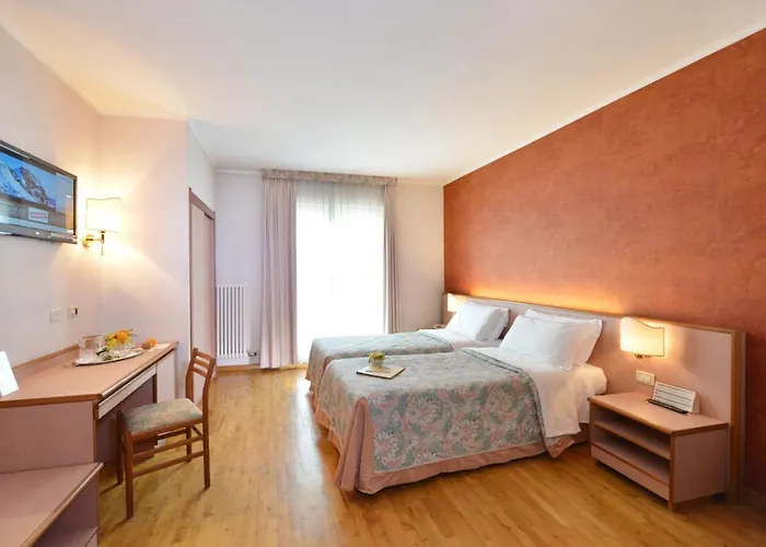 Hotel La Rocca Sport & Benessere 3*