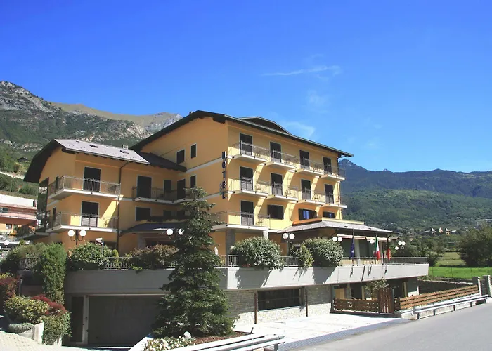 Hotel La Rocca Sport & Benessere Châtillon